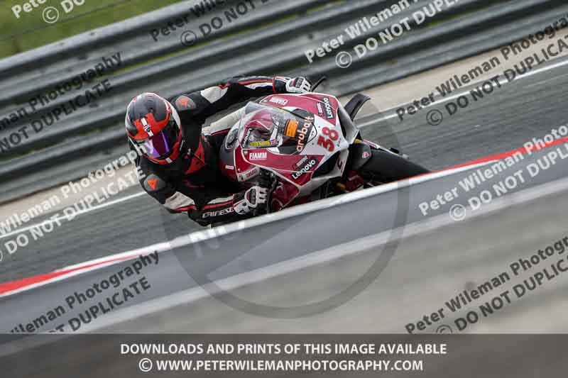 cadwell no limits trackday;cadwell park;cadwell park photographs;cadwell trackday photographs;enduro digital images;event digital images;eventdigitalimages;navarra;no limits trackdays;peter wileman photography;racing digital images;trackday digital images;trackday photos
